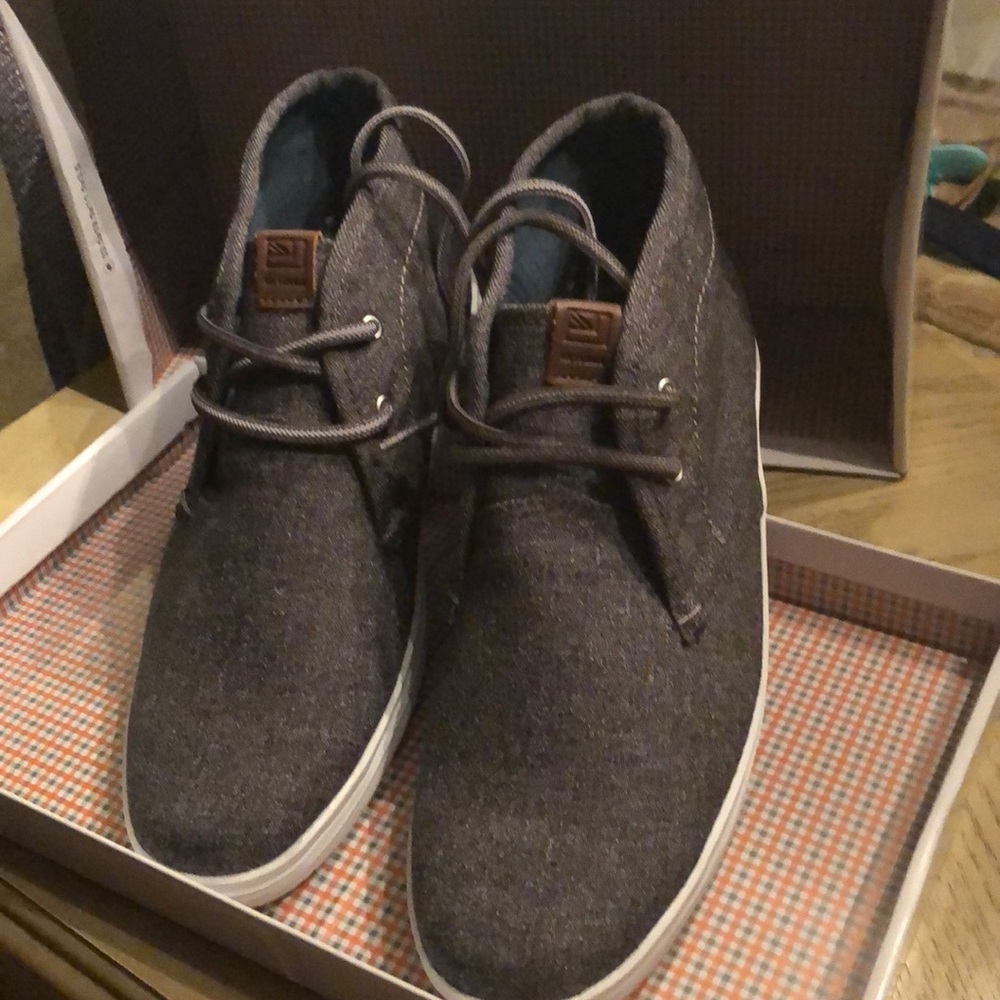 Casual shoe